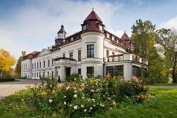 Фото Отель Pałac Wiejce г. Skwierzyna 1